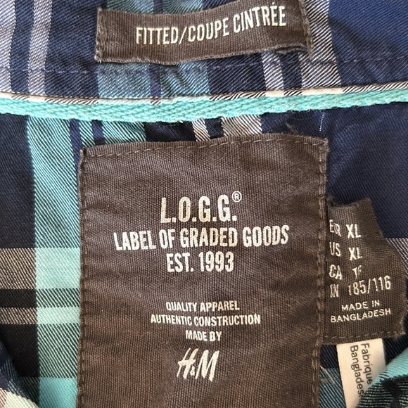 H&M men’s button down shirt - Picture 2 of 3